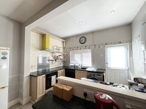 Photo 6- click for photo gallery